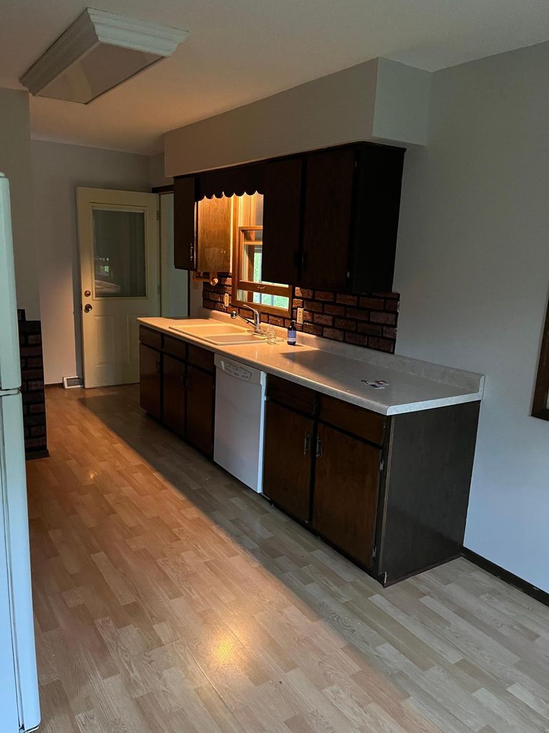 26498 Miner Valley Rd, Winona, MN 55987