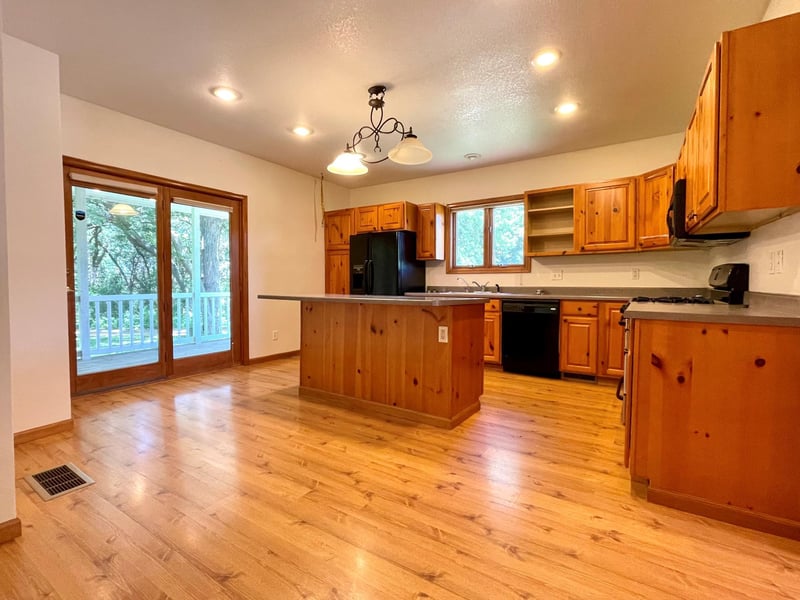 33893 710th St, Round Lake, MN 56167