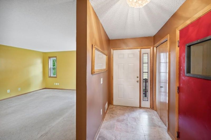 738 Tyler St NE, Minneapolis, MN 55413