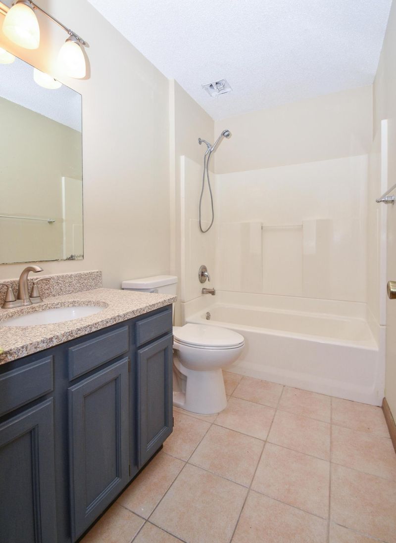 3337 France Ave N, Robbinsdale, MN 55422