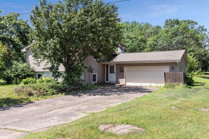 15204 Xylite St NE, Ham Lake, MN 55304