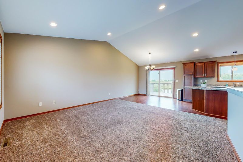 5590 King Arthur Rd NW, Rochester, MN 55901
