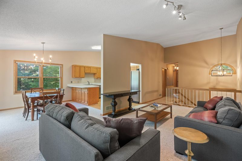 4213 Juniper Point, Eagan, MN 55122