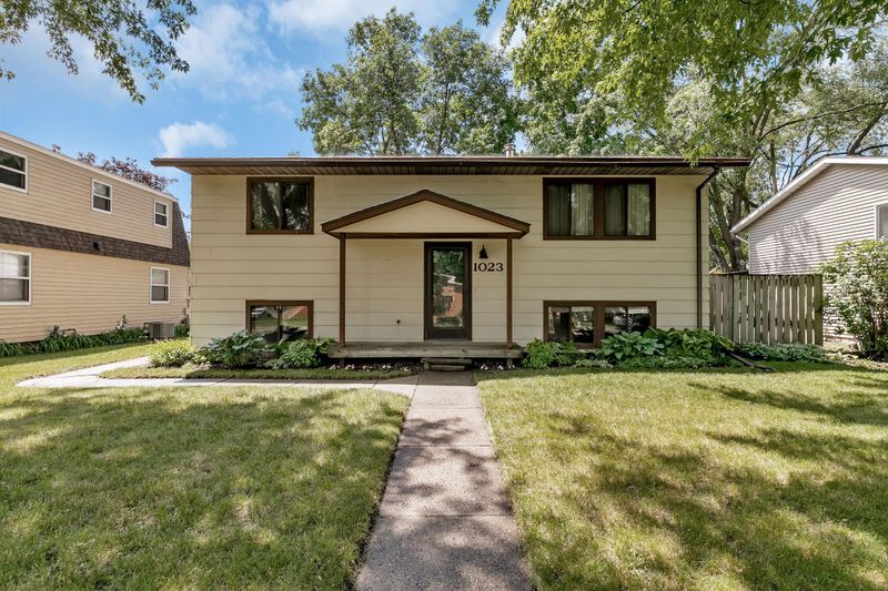 1023 13th Ave SE, Saint Cloud, MN 56304