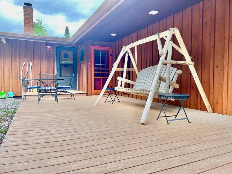 8978 E Wakemup Village Rd, Cook, MN 55723