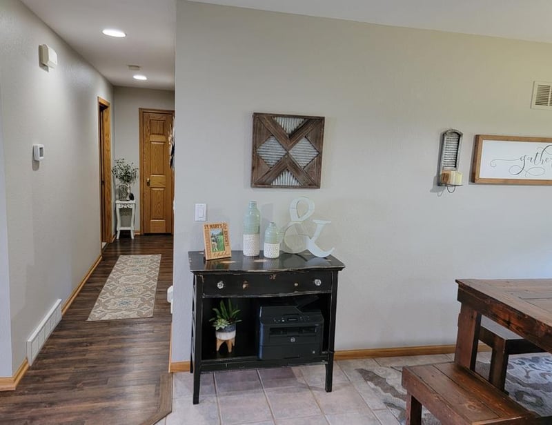 27971 200th St, Sleepy Eye, MN 56085