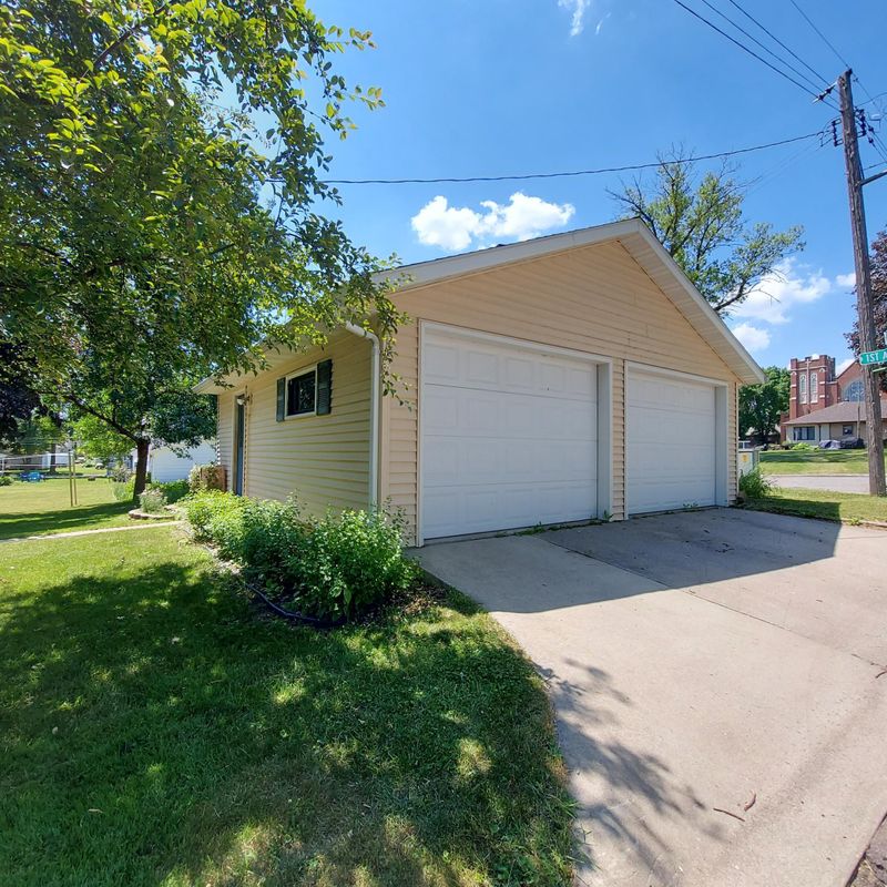 222 Center Ave E, Clara City, MN 56222