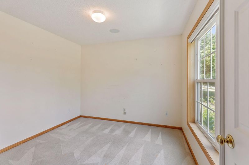 18429 Trott Brook Pw NW, Elk River, MN 55330