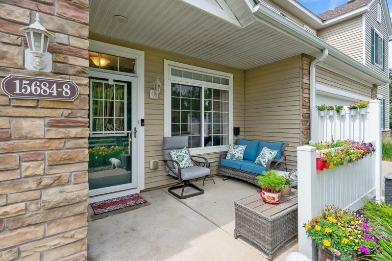 15684 Emerald Dr N #8, Hugo, MN 55038