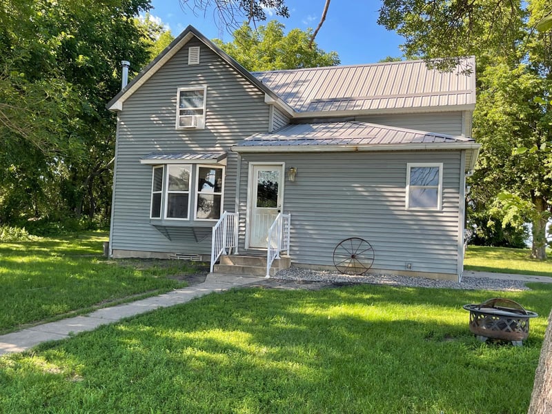 35224 State Highway 68, Clements, MN 56224
