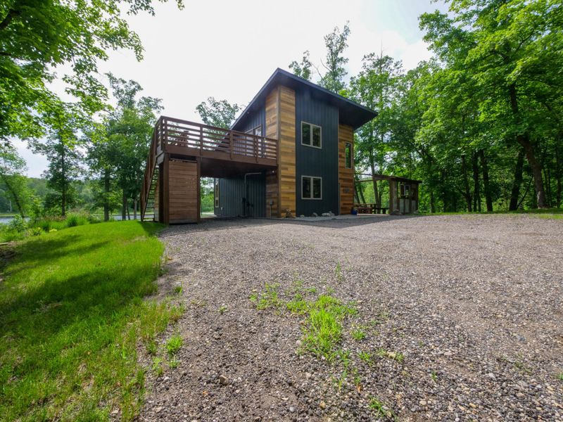 32895 Carlson Dr, Rochert, MN 56578