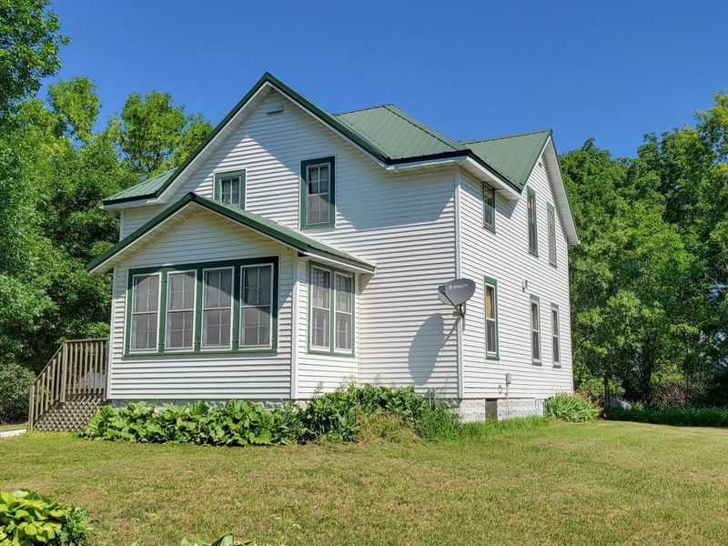 41600 260th St, Arlington, MN 55307