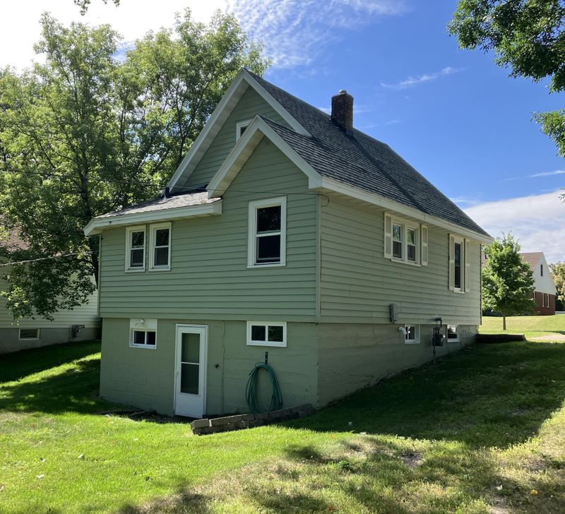 630 W Seventh Ave, Fergus Falls, MN 56537