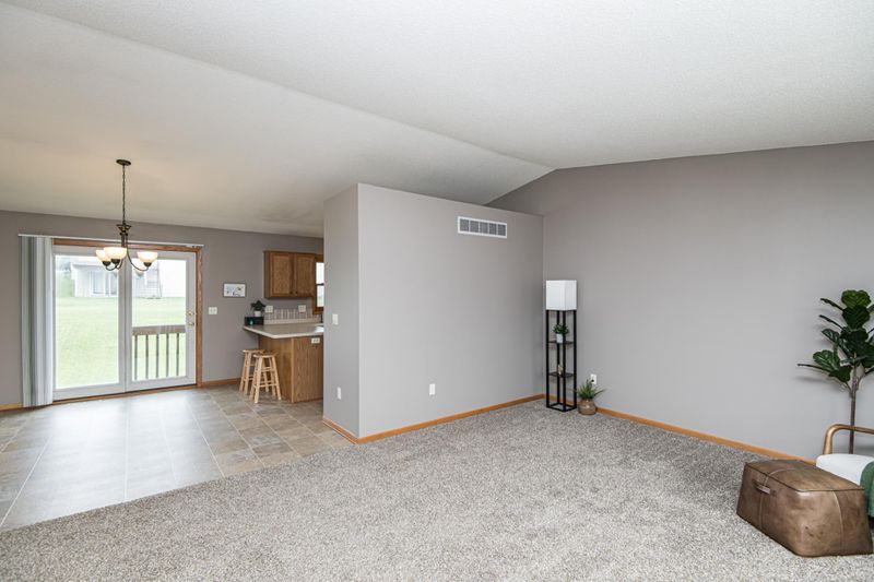 4515 7th St NW, Rochester, MN 55901