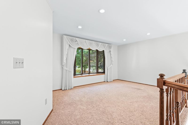 1149 Bucher Ave, Shoreview, MN 55126