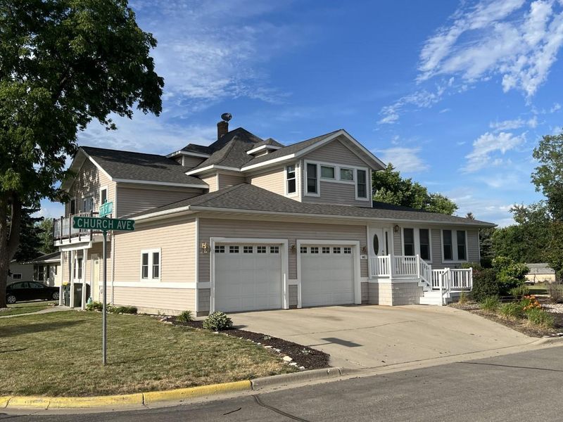 441 W Church Ave, Buffalo Lake, MN 55314
