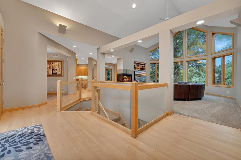 18028 Jay Ct, Lakeville, MN 55044
