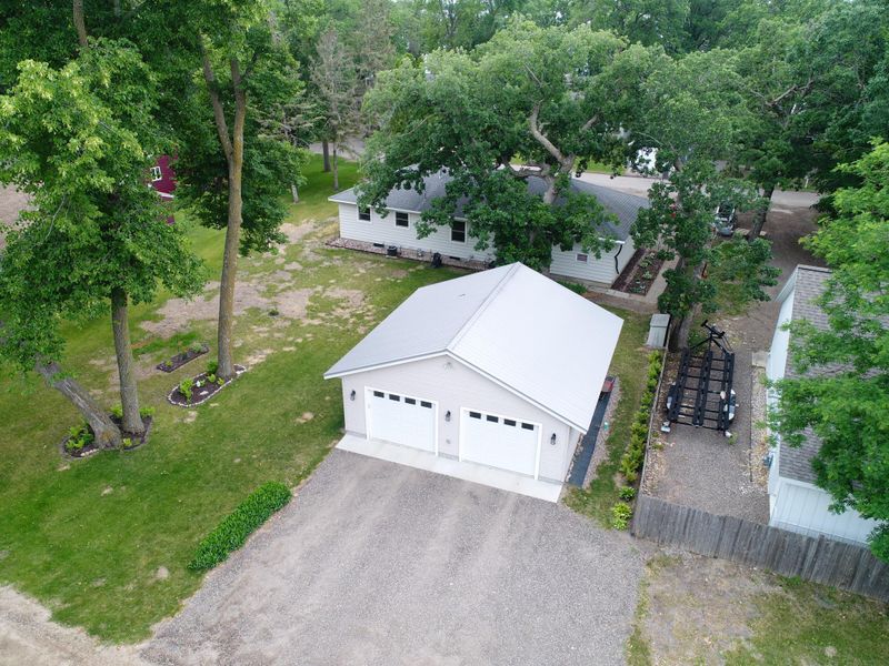 2605 Darling Dr NW, Alexandria, MN 56308