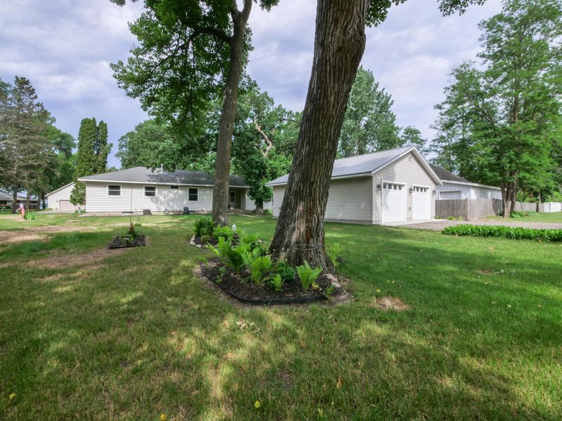 2605 Darling Dr NW, Alexandria, MN 56308