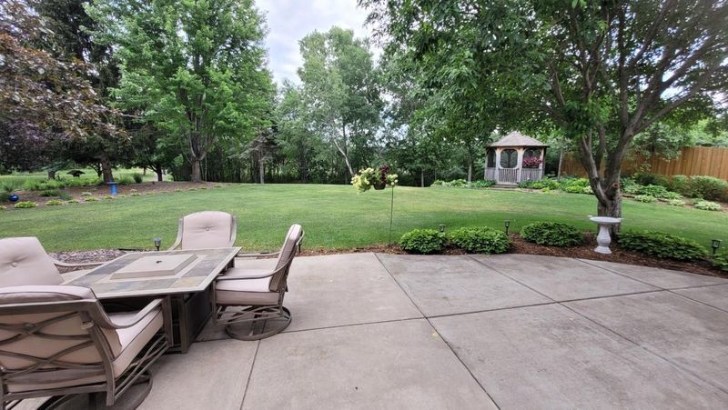 5710 145th Ct NW, Ramsey, MN 55303