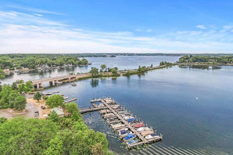 17314 Bay Ln, Wayzata, MN 55391