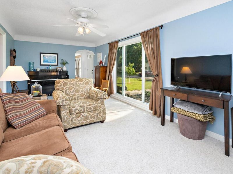 4405 Welcome Ave N, Crystal, MN 55422
