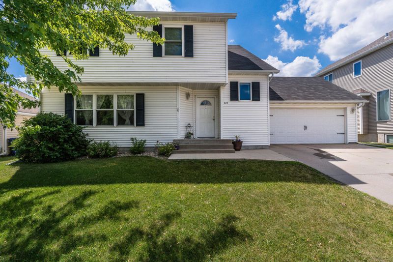 224 Lana Ct, Fergus Falls, MN 56537