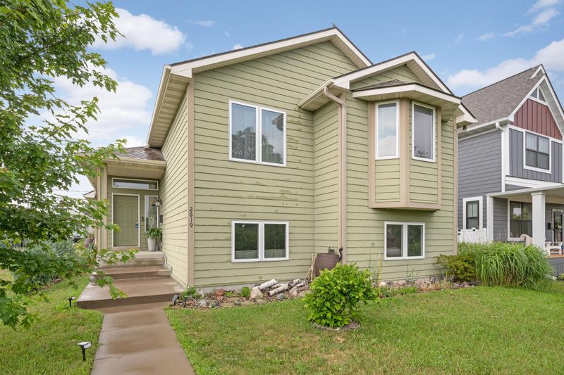 2619 Newton Ave N, Minneapolis, MN 55411