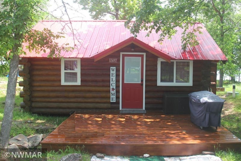 12697 Northern Lights Rd, Kabetogama, MN 56669