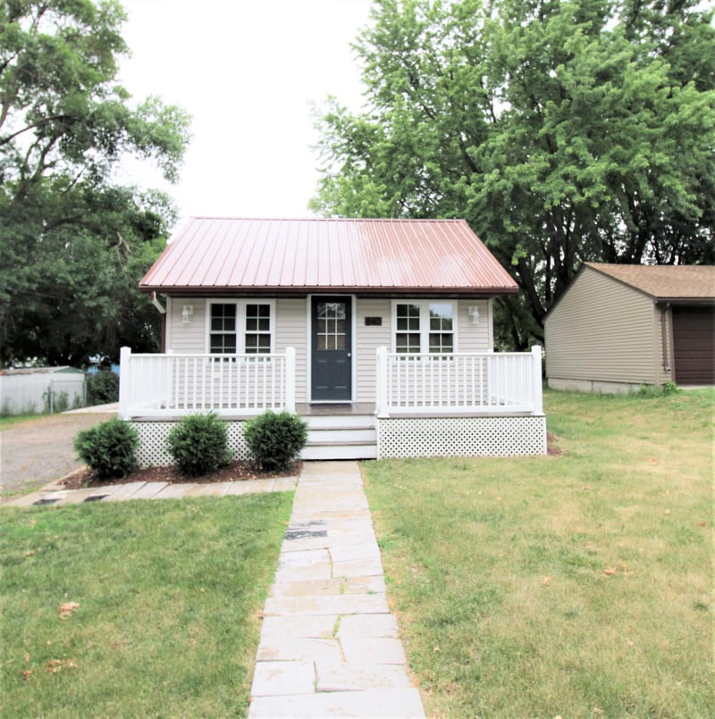 840 2nd St E, Lake Lillian, MN 56253