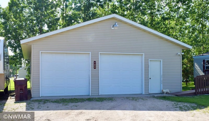 103 Lindstrom Ave N, Goodridge, MN 56725