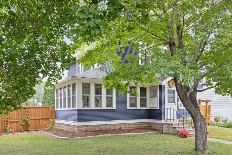 205 Stevens St W, Saint Paul, MN 55107