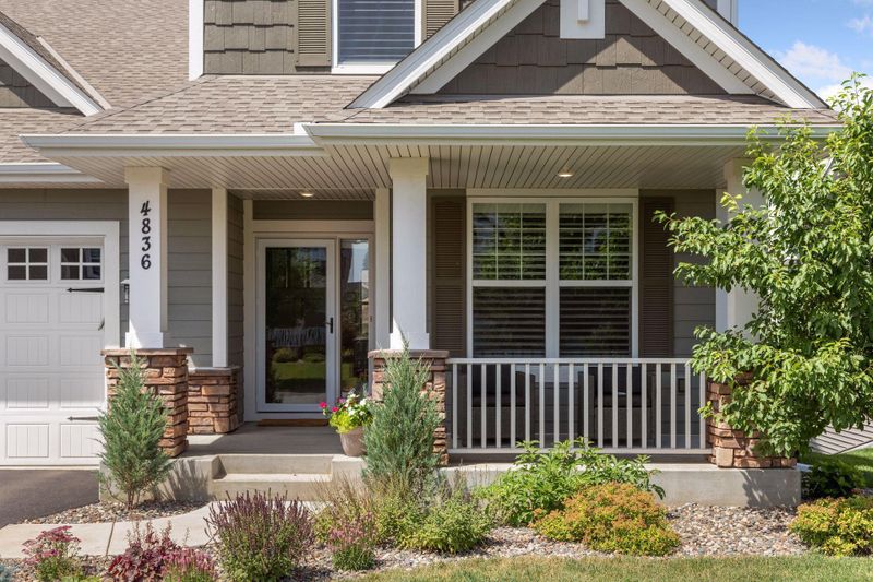 4836 Ashton Curve, Woodbury, MN 55129