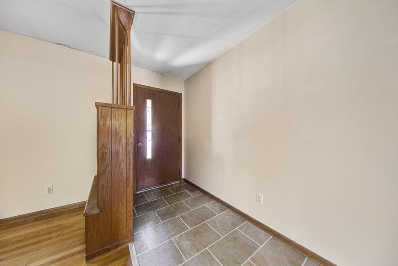 2501 E Main St, Mankato, MN 56001