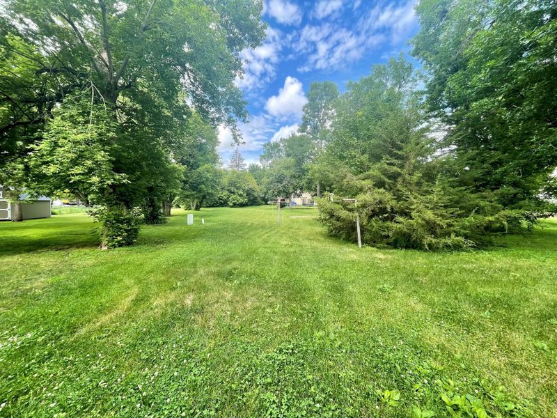 1109 Grand Ave, Worthington, MN 56187