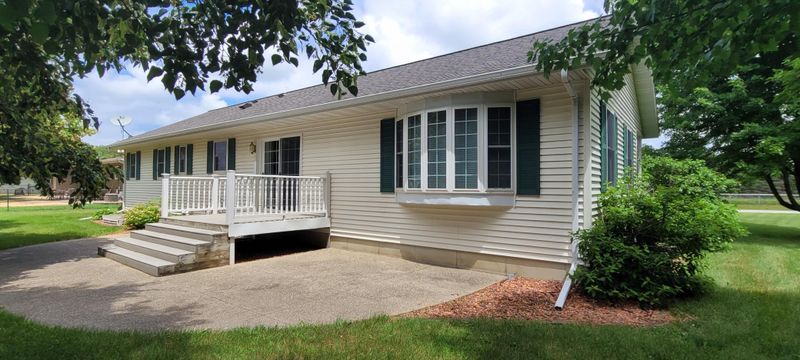 173 County Rd 56 N, Le Roy, MN 55951