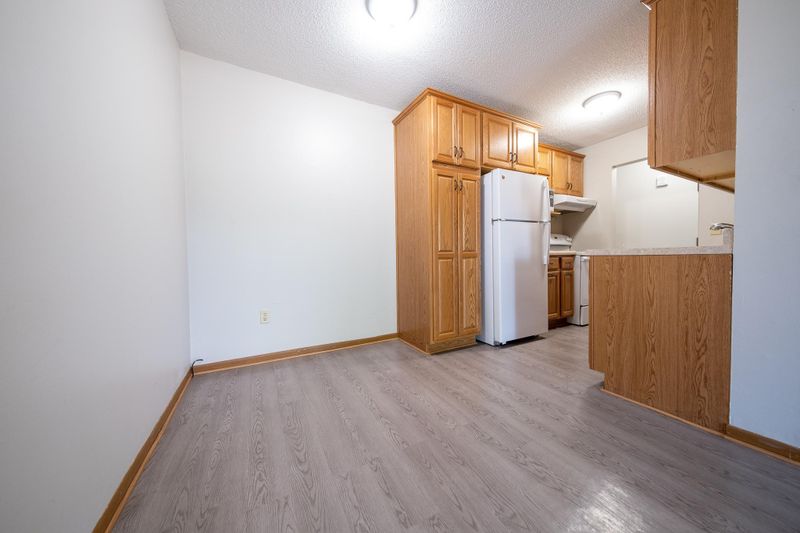 12856 Nicollet Ave #102, Burnsville, MN 55337