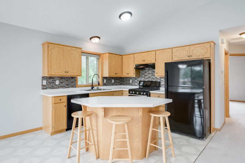 11270 Jenkins Dr SE, Becker, MN 55308