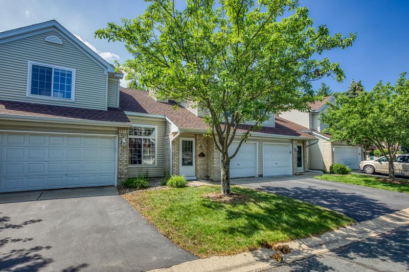 15337 Greenhaven Ln #103, Burnsville, MN 55306
