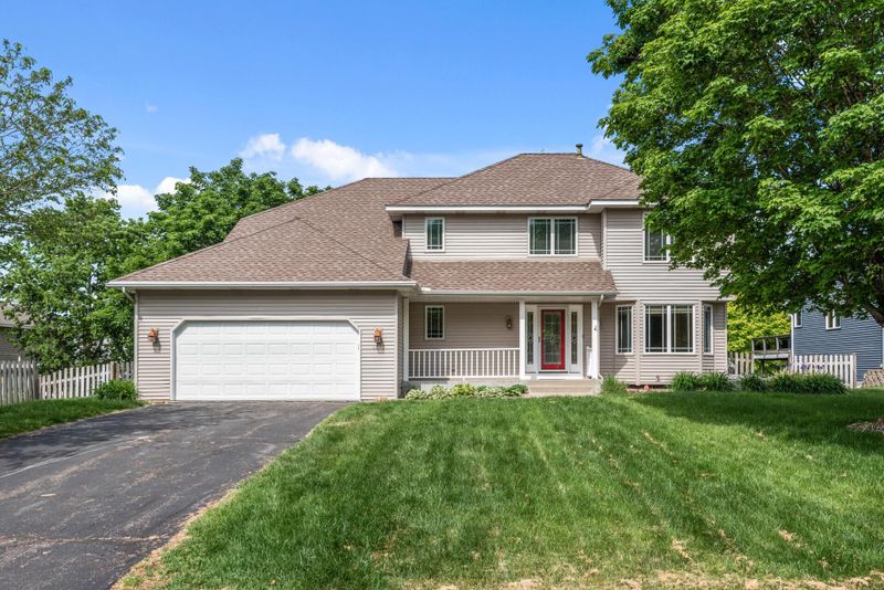 4683 Weston Hills Dr, Eagan, MN 55123