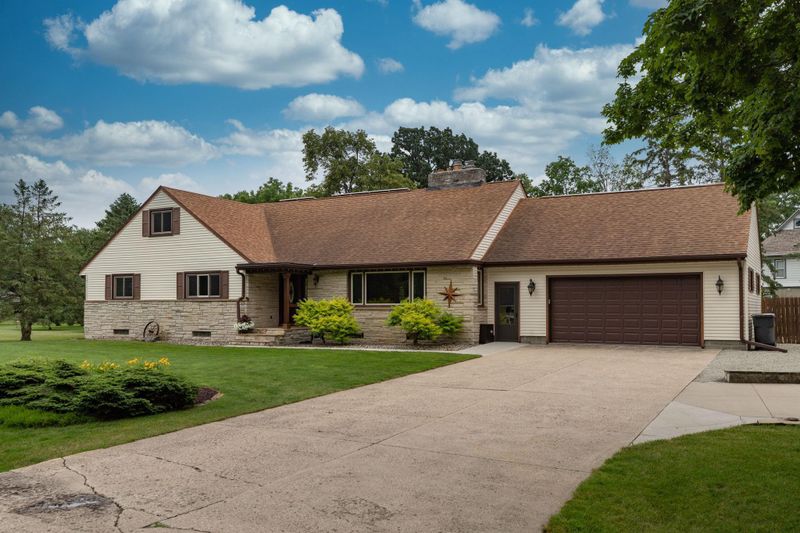 217 Church St, Claremont, MN 55924