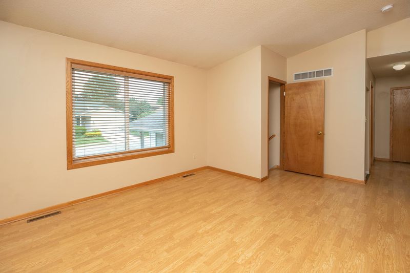 2216 Hampton Rhodes Ct NW, Rochester, MN 55901