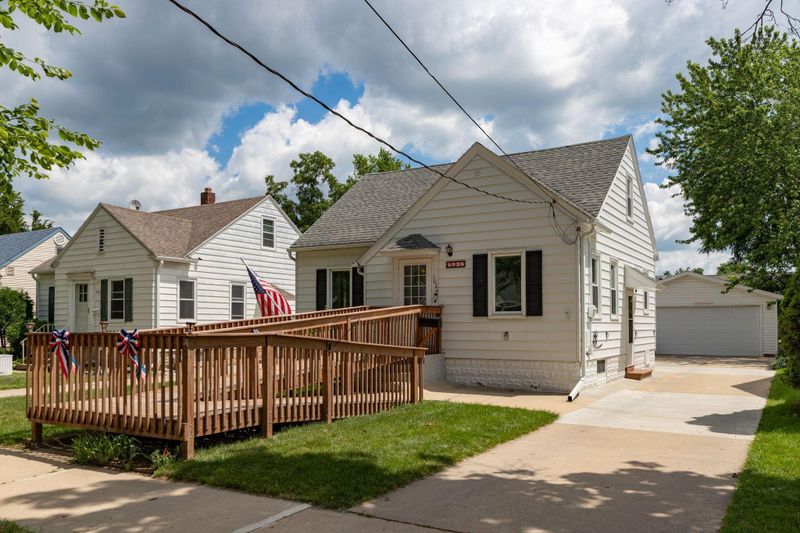 1026 4th Ave SE, Rochester, MN 55904