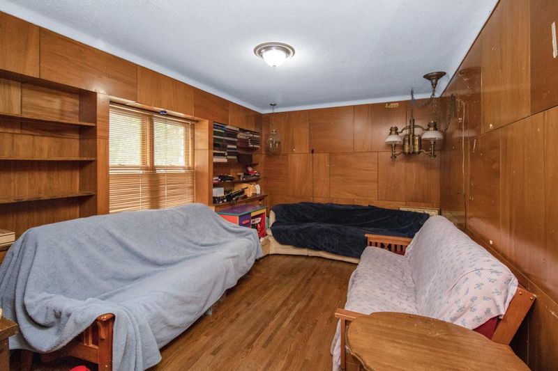 2857 Glenhurst Ave, Saint Louis Park, MN 55416