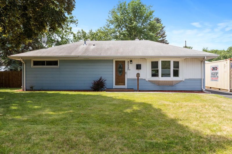 8032 5th Ave S, Bloomington, MN 55420