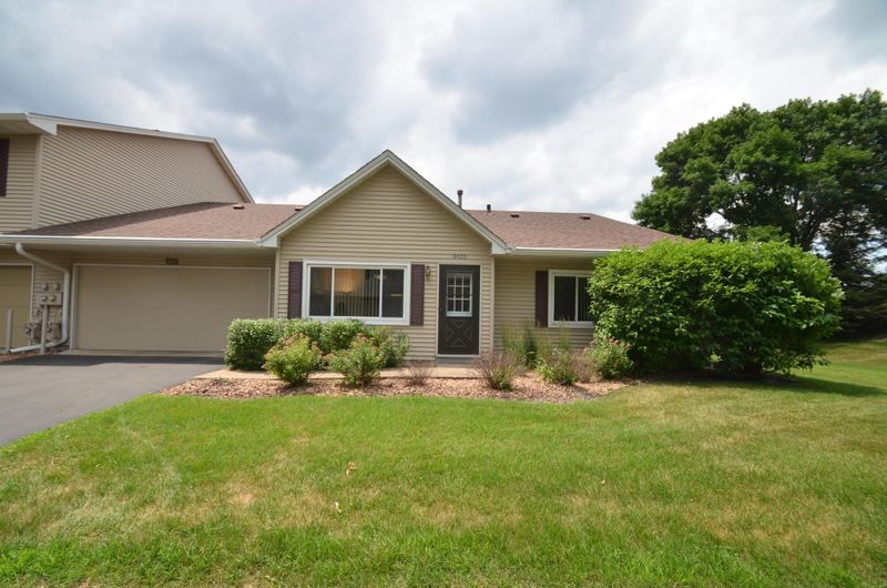 8425 Thomas Ct N, Brooklyn Park, MN 55444