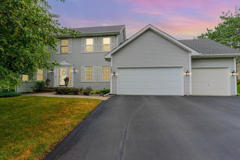 4850 Sycamore Dr, Eagan, MN 55123