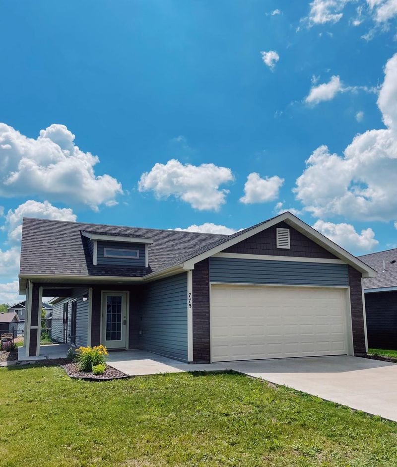775 Holton Ave, Brainerd, MN 56401