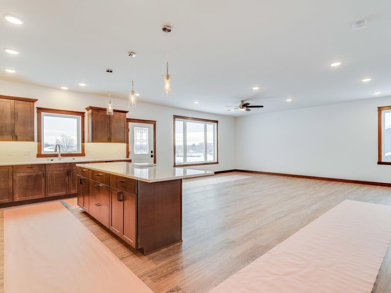 36176 Aspen Ct, Independence, WI 54747