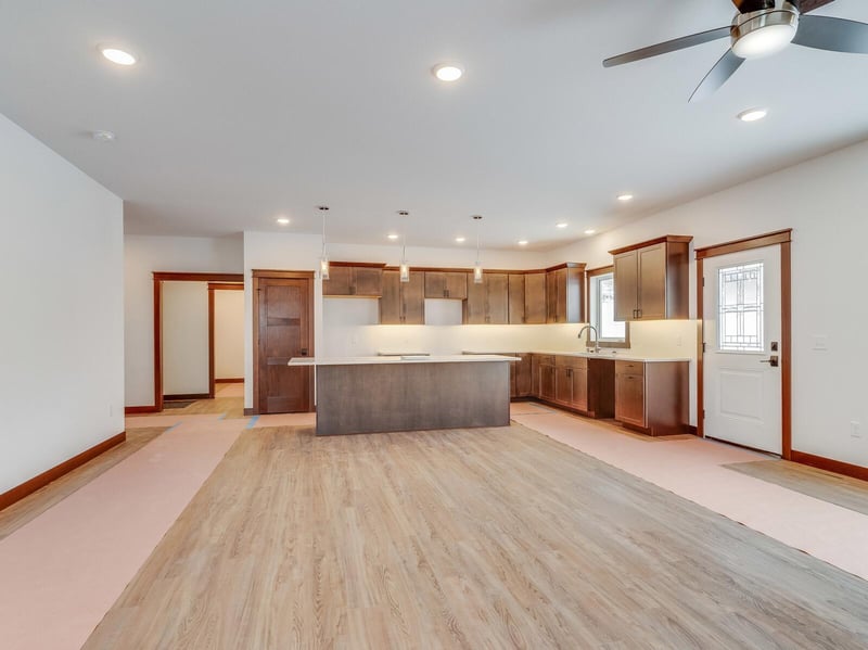 36176 Aspen Ct, Independence, WI 54747